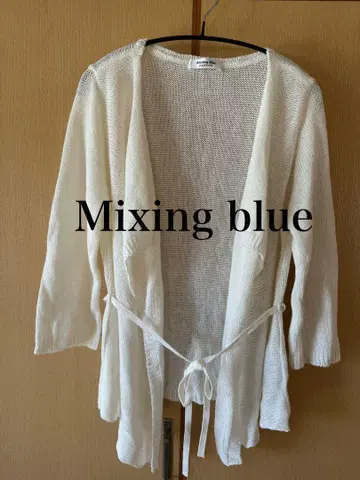 Mixing blue 화이트 니트 가디건 7부 소매