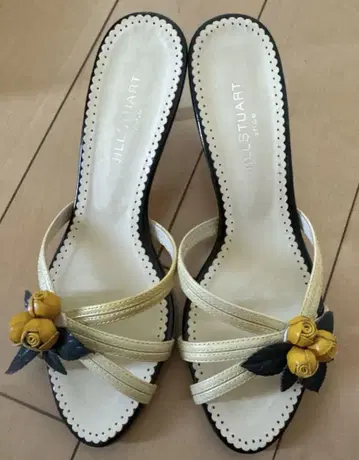 Jill Stuart 샌들 M 사이즈