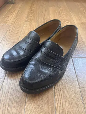 리걸 로퍼 주름