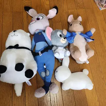 봉제 인형 5개 묶음 판매입니다.