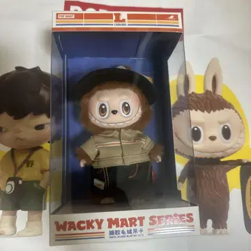 라부부 점원 pop mart LABUBU WACKY MART