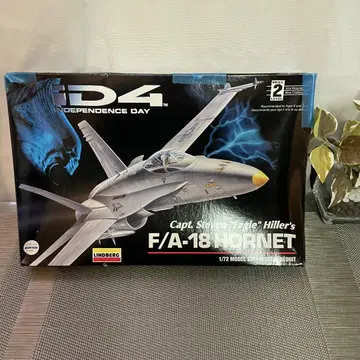 76350 인디펜던스 데이 사양 1/72 F/A-18 호넷