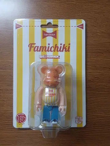 베어브릭 파미치키 100%