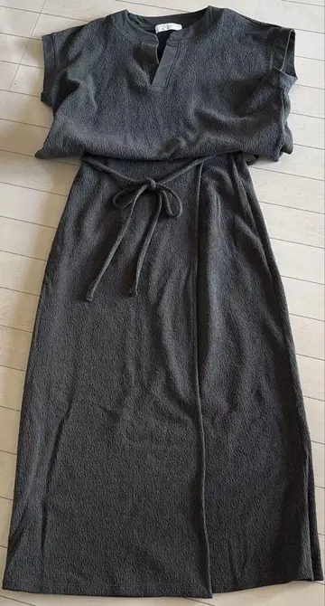 BEAMS 골지 셋업 카키 미사용