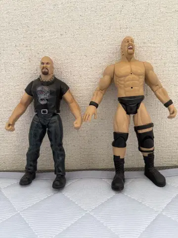WWE WWF 스톤 콜드 스티브 오스틴 피규어 2체 세트