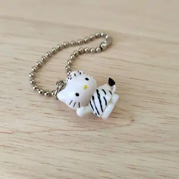 HELLO KITTY 정글 컬렉션 얼룩말 '00