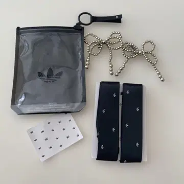 아디다스 ORIBBON 리본 참 블랙 실버 한국