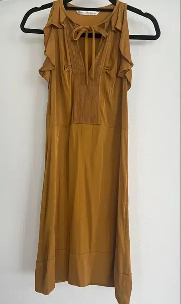 Diane von Furstenberg 실크 슬리브리스 원피스