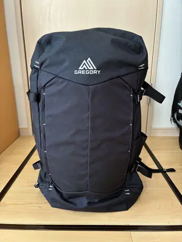 GREGORY COMPASS 40 블랙 백팩