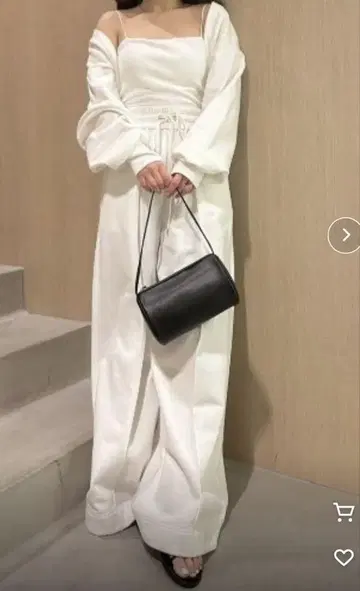 프레이 아이디 맨투맨 턱 팬츠