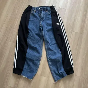 adidas 데님 스웨트 팬츠