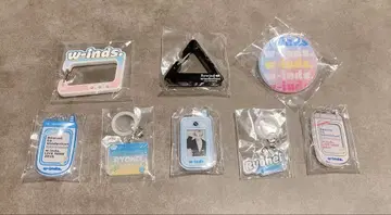 w-inds. 캡슐 토이