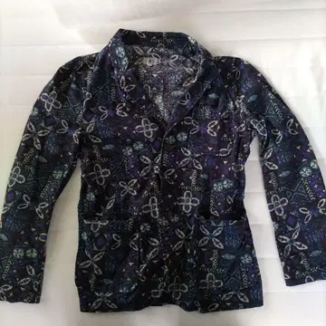 TAKEO KIKUCHI 네이비 계열 꽃무늬 테일러드 자켓
