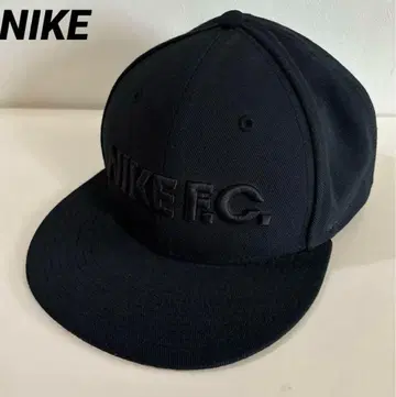 NIKE FC 나이키 캡 블랙 검정 로고 자수
