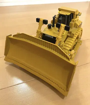 새상품급 NORSCOT CAT D11R 트랙 타입 트랙터