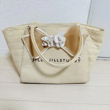질스튜어트 플라워 장식 토트백 베이지