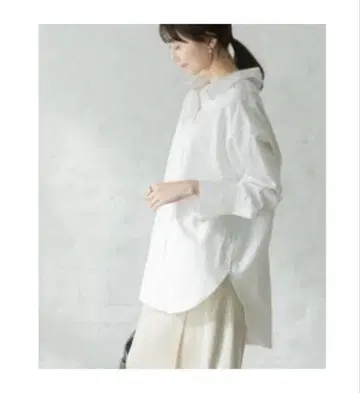 NOBLE 백 슬릿 레귤러 셔츠