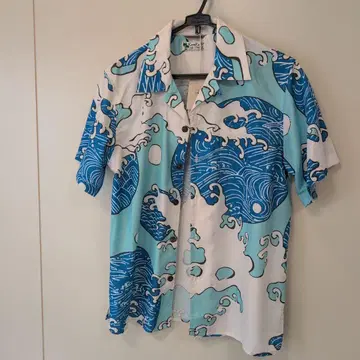 KaraKu Hawaii 알로하 셔츠 물결 무늬