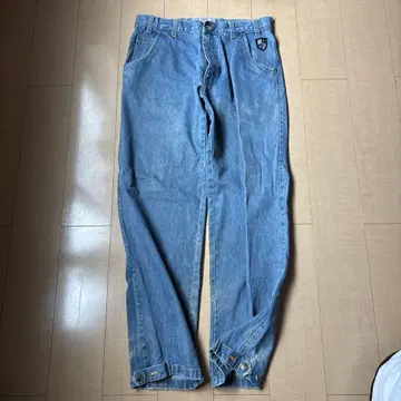 라이트 블루 스트레이트 데님 팬츠