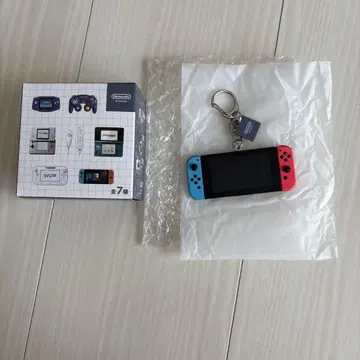 [새상품] 닌텐도 뮤지엄 키링 switch