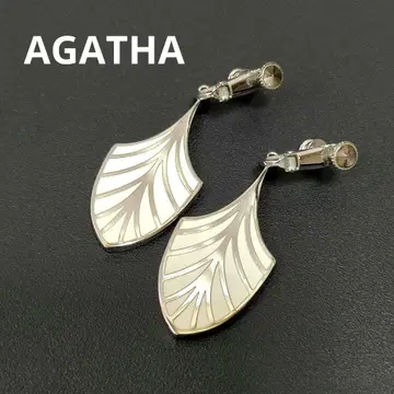 AGATHA 아가타 귀찌 리프 무늬 실버 화이트