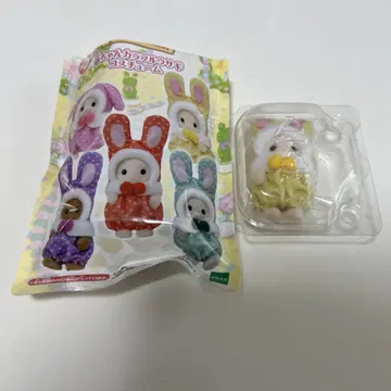 실바니안 패밀리 컬러풀 토끼 노랑