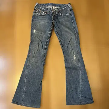 TRUE RELIGION