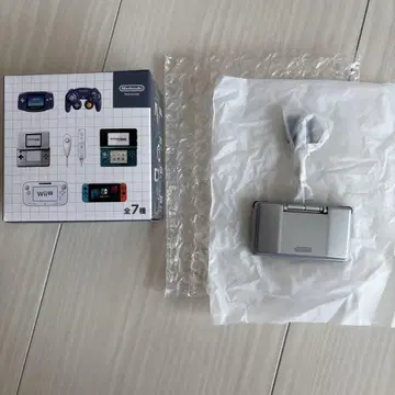 닌텐도 뮤지엄 키링 DS