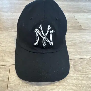 BASICKS NY 본 로고 캡