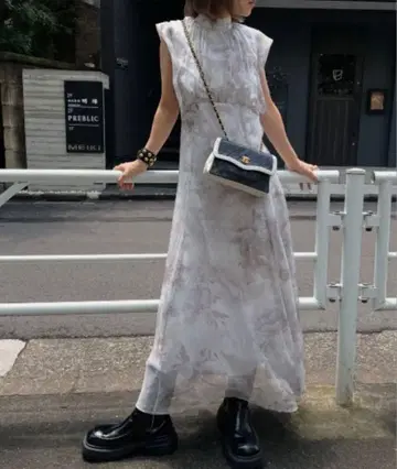 Ameri 아메리 FLOWER CHIFFON 원피스