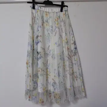 꽃무늬 샤샤 스커트