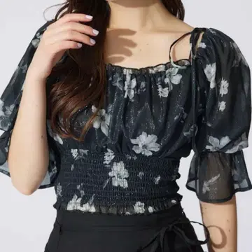 리엔다 rienda 퍼프 슬리브 셔링 블라우스 BLK M 사이즈