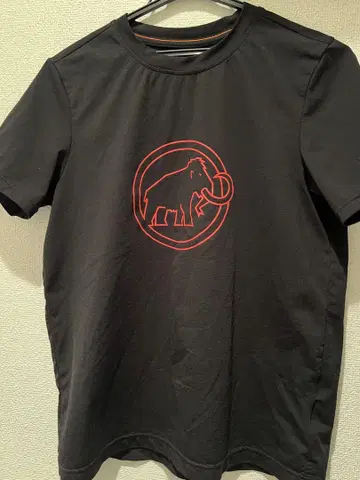 MAMMUT 마무트 로고 티셔츠