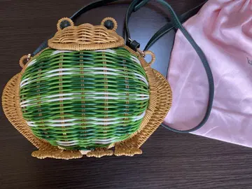 kate spade 개구리 바스켓백
