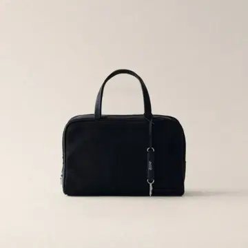 TOUT Y EST 로케 토와르 스몰 백