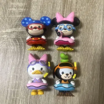 POPMART DISNEY 수영장 파티 시리즈 4종