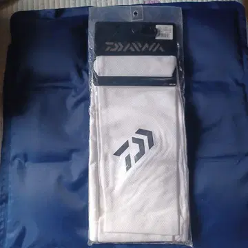 Daiwa DG-7707 UV 컷 암커버 화이트