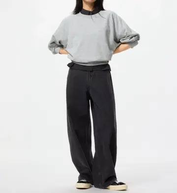 UNIQLO 배기 커브 청바지 기장 짧음 24 DARK GRAY