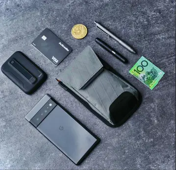 ALPAKA 알파카 modular phone sling 스마트폰 백