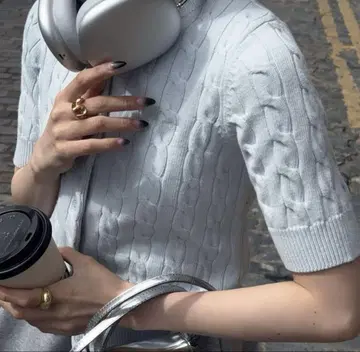 thetoe 한정판 가디건