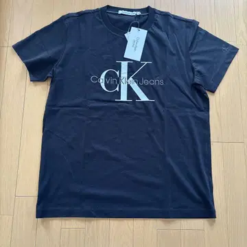 Calvin Klein JeansT 셔츠