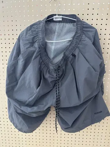 ALOUND 통기성 나일론 쇼츠