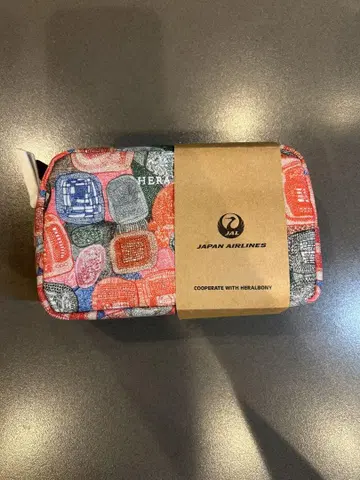 JAPAN AIRLINES 트래블 파우치 HERBALONY 콜라보