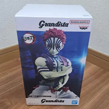 Grandista 아카자 피규어