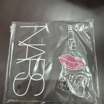 NARS 립스틱 디자인 핀 배지 파우치 포함