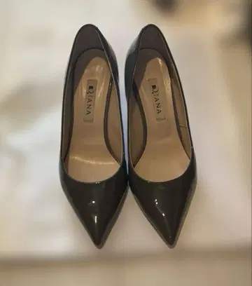 다이애나 펌프스 22cm