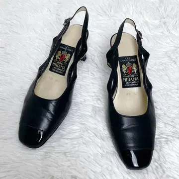 [새상품급] MIHAMA 백 스트랩 펌프스 22.5cm 블랙