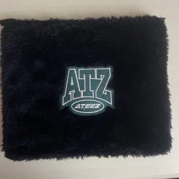 ATEEZ 파우치