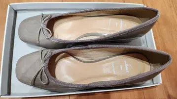 베이지 신발 23.0cm