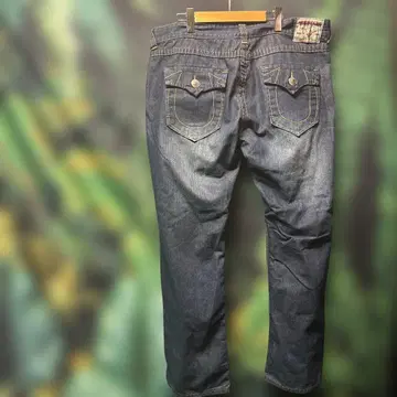 TRUE RELIGION 40인치 USA 제작 자수 한정 데님